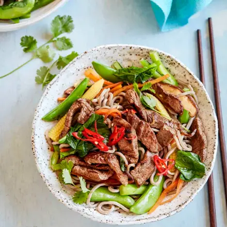 Beef, veggie & soba noodle stir fry